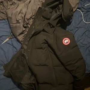 Canada goose XL